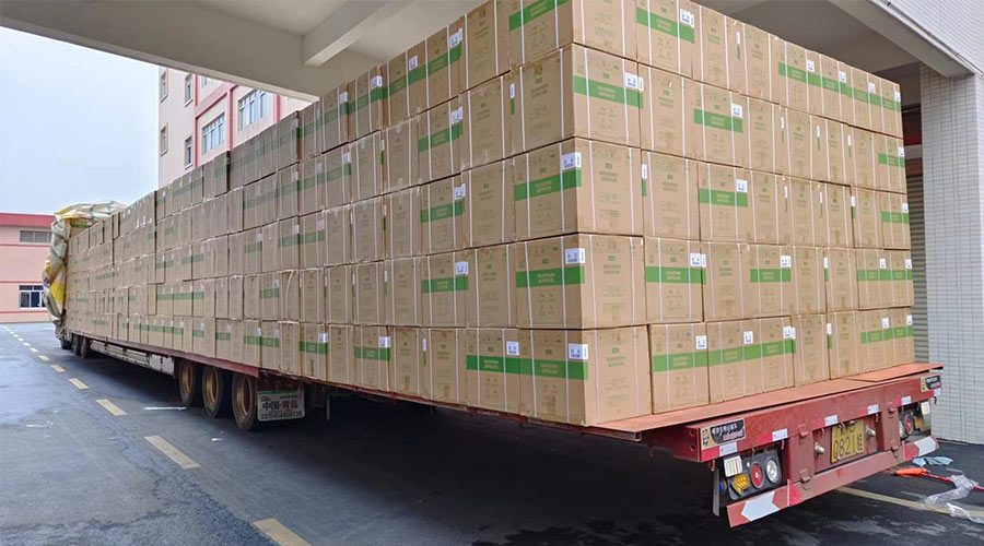 場面壯觀！國內(nèi)某知名品牌客戶2000臺波輪洗衣機高效裝柜完畢