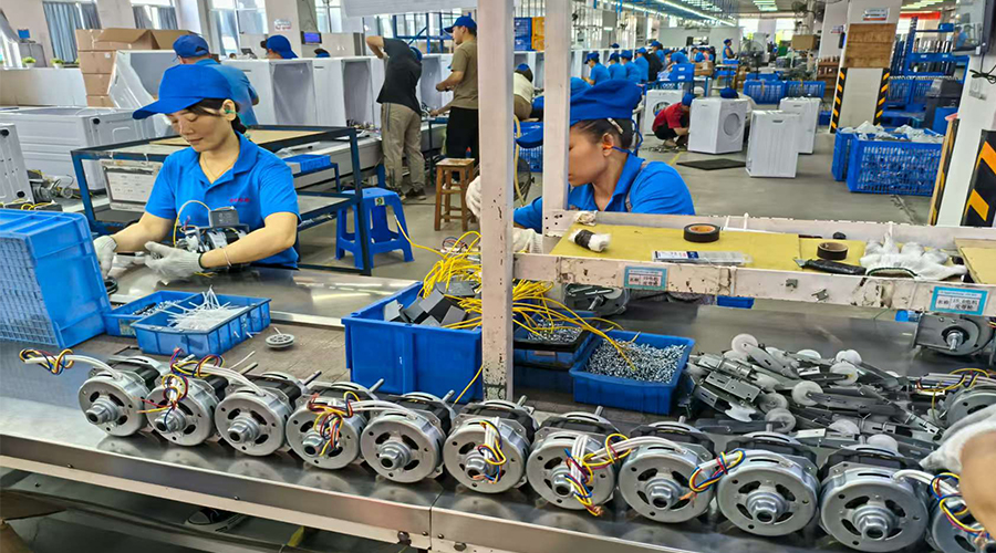 選擇靈活定制的合作伙伴，而非僅僅是制造商